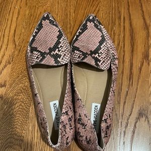 Steve Madden Snakeskin Flats